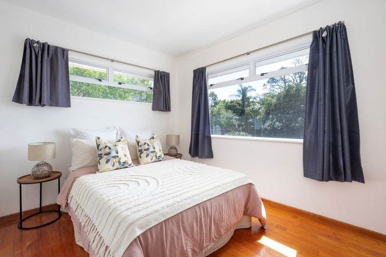 Photo of property in 78 Divich Avenue, Te Atatu South, Auckland, 0610