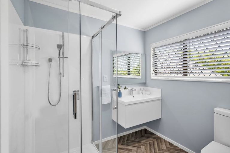 Photo of property in 44 Awanui Drive, Waikanae, 5036