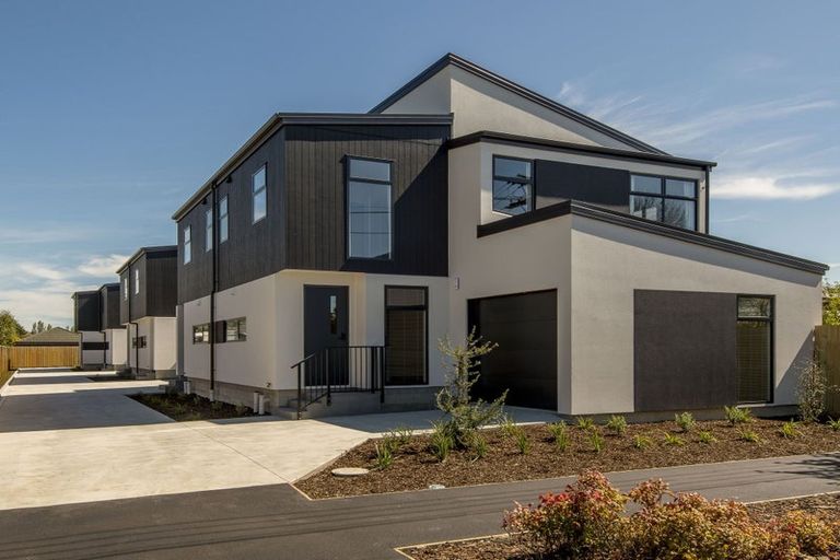 Photo of property in 2/38 Wildberry Street, Woolston, Christchurch, 8023