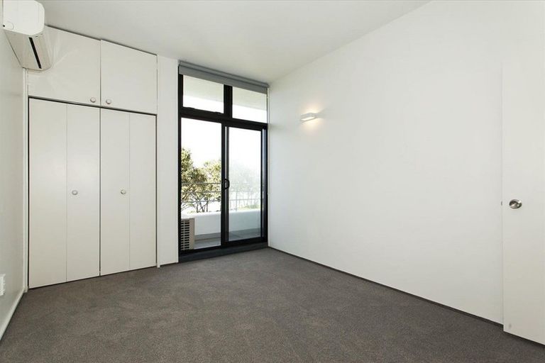 Photo of property in 58/45 Stanley Road, Stanley Point, Auckland, 0624