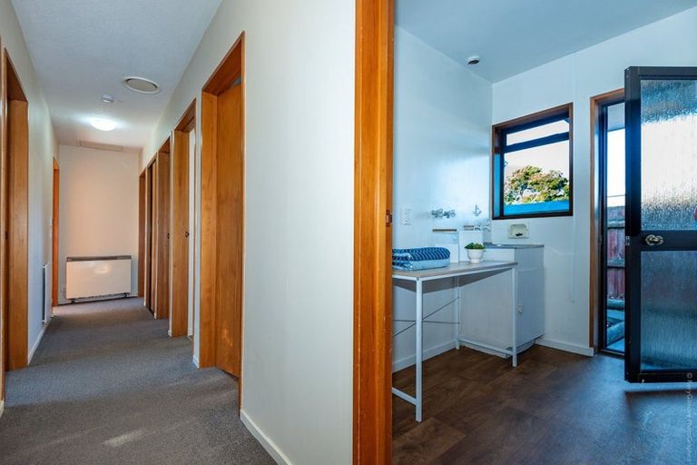 Photo of property in 4/61 Torrens Road, Hillmorton, Christchurch, 8024