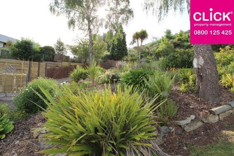 Photo of property in 18 Ellesmere Street, Ravensbourne, Dunedin, 9022