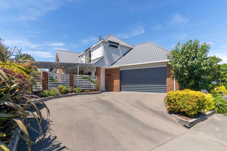 Photo of property in 72 Balrudry Street, Avonhead, Christchurch, 8042