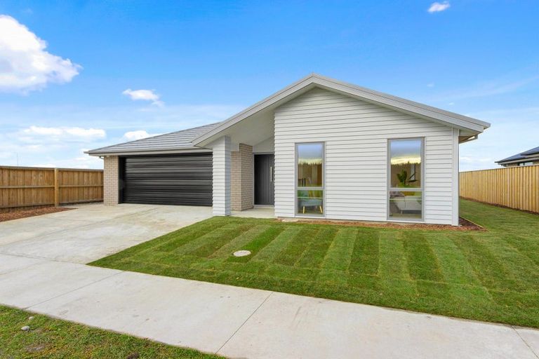 Photo of property in 11 Bastings Street, Kaiapoi, 7630