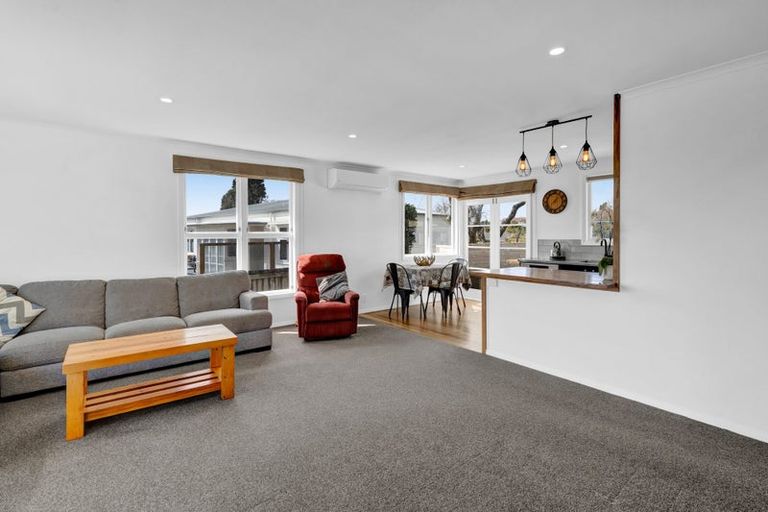 Photo of property in 11 Konini Street, Inglewood, 4330