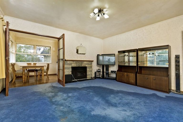 Photo of property in 84 Glendene Avenue, Glendene, Auckland, 0602