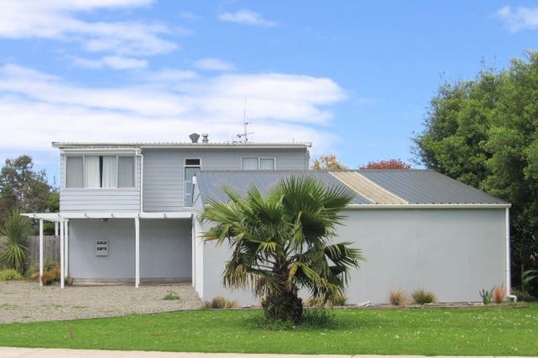 Photo of property in 38 Koutunui Road, Athenree, Katikati, 3177