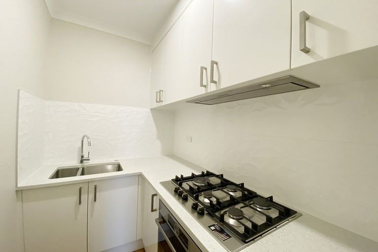 Photo of property in 17 Cooladawson Drive, Flat Bush, Auckland, 2019