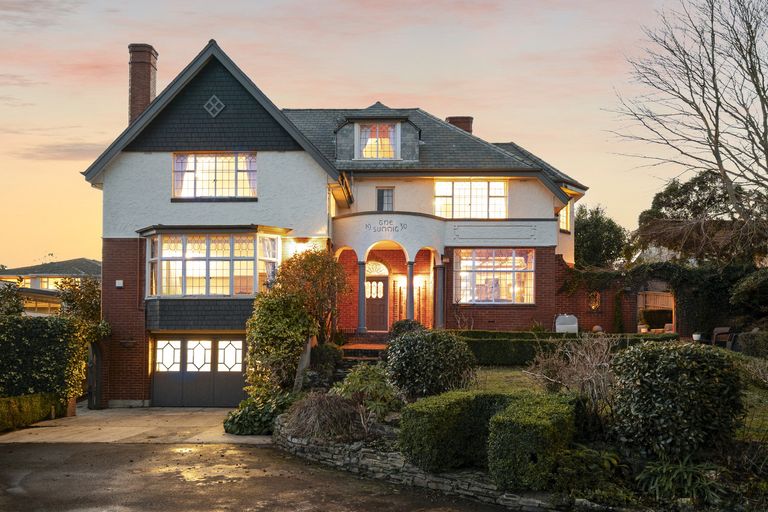 Photo of property in 14 Sheen Street, Roslyn, Dunedin, 9010