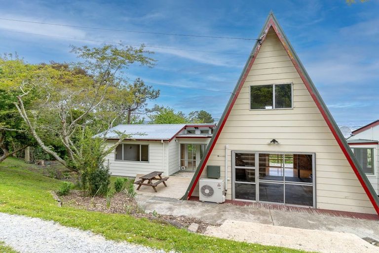 Photo of property in 15 Bank Road, Warrington, Waikouaiti, 9471