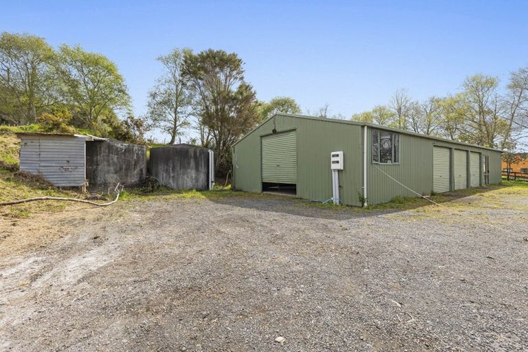 Photo of property in 108 Kennedy Road, Dairy Flat, Albany, 0792