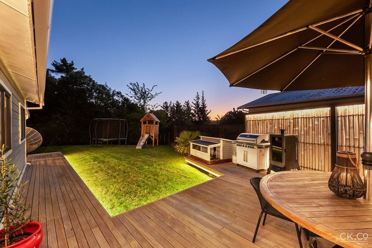 Photo of property in 11 Mcmanaway Grove, Stokes Valley, Lower Hutt, 5019