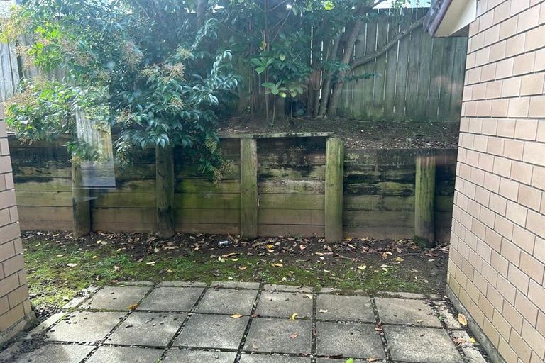 Photo of property in 49 Halver Road, Hillpark, Auckland, 2102