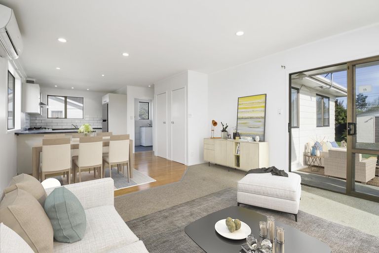 Photo of property in 79 Chichester Drive, Rosehill, Papakura, 2113