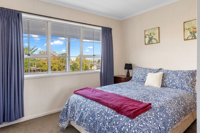 Photo of property in 17 Saint James Street, Richmond Heights, Taupo, 3330