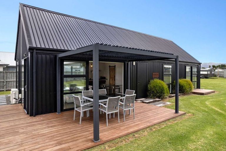 Photo of property in 110 Ngaio Drive, Matarangi, Whitianga, 3592