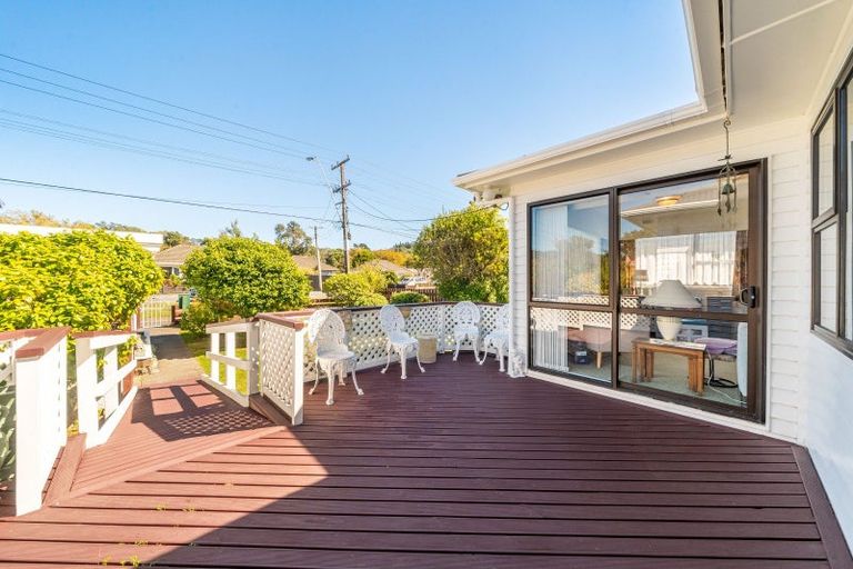 Photo of property in 34 Wellington Road, Wainuiomata, Lower Hutt, 5014