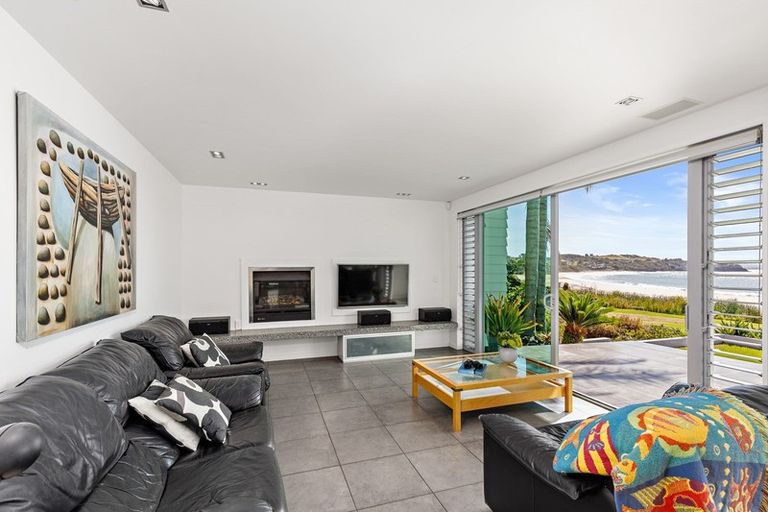Photo of property in 11 Highland Lass Place, Langs Beach, Waipu, 0582