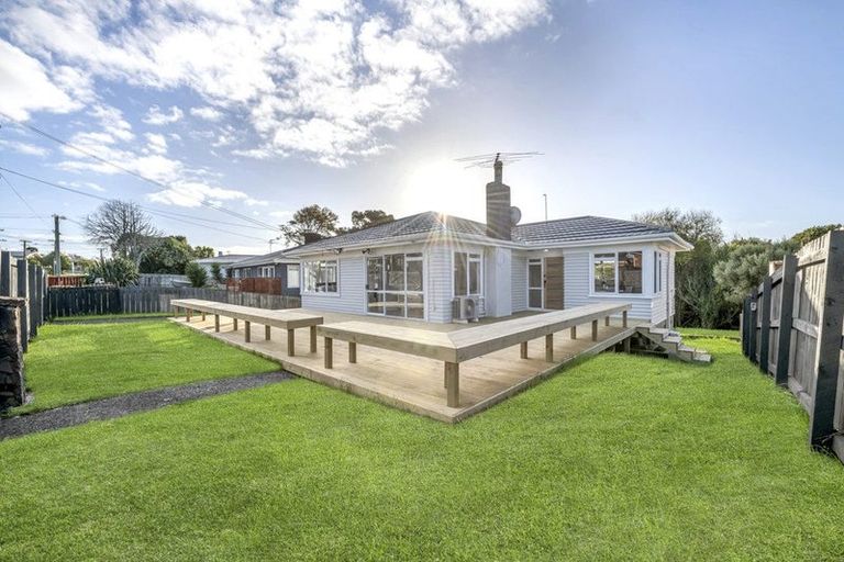 Photo of property in 3 Mountfort Street, Manurewa, Auckland, 2102