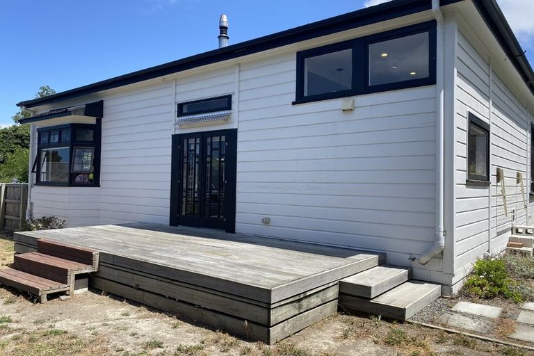 Photo of property in 12 Chaucer Road, Hospital Hill, Napier, 4110
