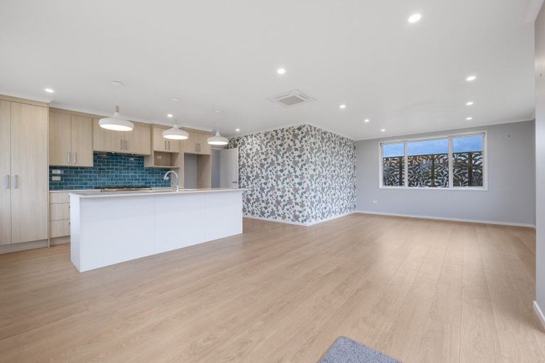 Photo of property in 9 Manuka Place, Hawera, 4610