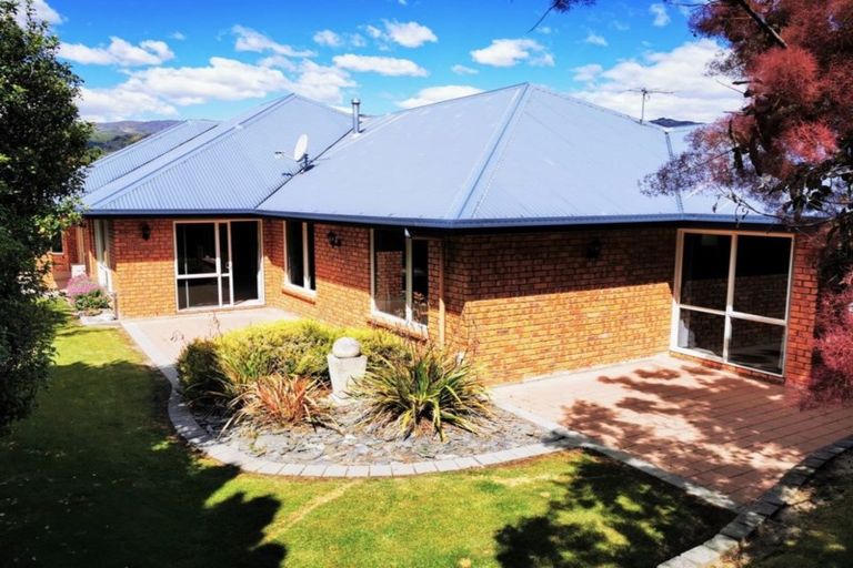 Photo of property in 54 Cairnmuir Crescent, Cromwell, 9310