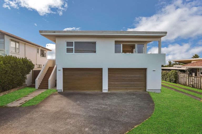 Photo of property in 150 Aberdeen Road, Campbells Bay, Auckland, 0620