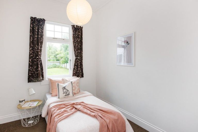 Photo of property in 9 Chelwood Street, Takaro, Palmerston North, 4412