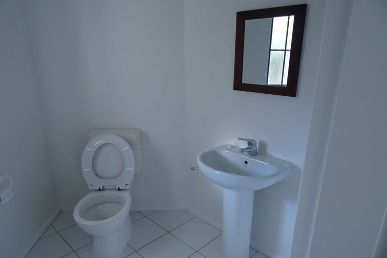 Photo of property in 1 Norwood Place, Johnsonville, Wellington, 6037