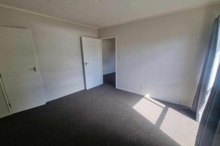 Photo of property in 4/12 Wood Street, Wallaceville, Upper Hutt, 5018