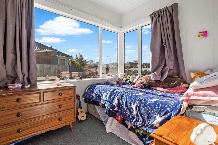 Photo of property in 9 Piko Crescent, Riccarton, Christchurch, 8041