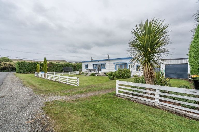 Photo of property in 16 Walker Street, Riverton/aparima, Riverton, 9822