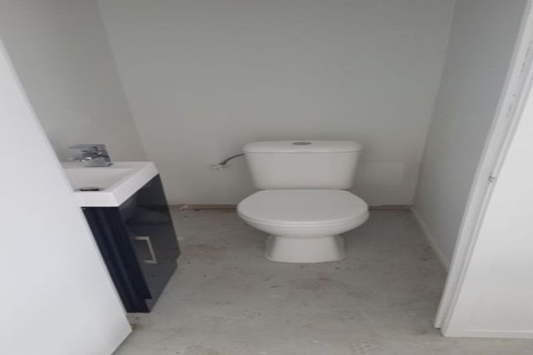 Photo of property in 206 Russell Road, Manurewa, Auckland, 2102