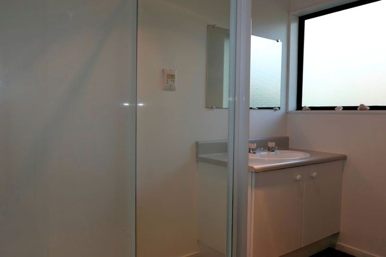 Photo of property in 3a Dale Road, Raumati South, Paraparaumu, 5032