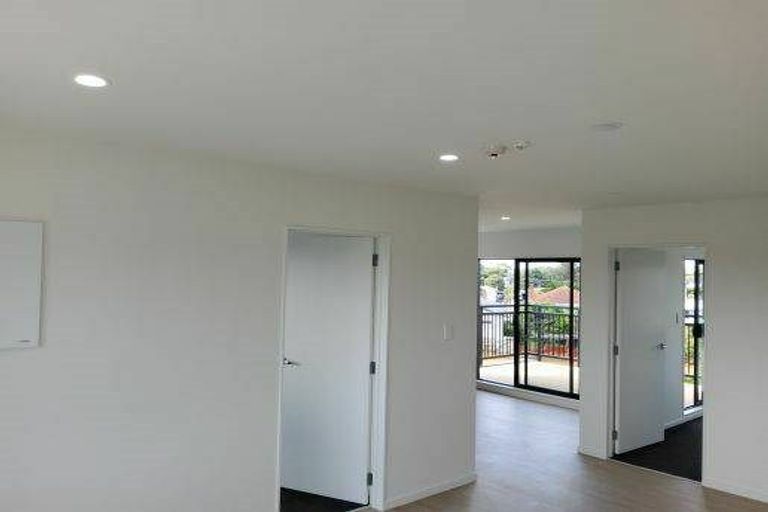 Photo of property in 3/151a Russell Road, Manurewa, Auckland, 2102