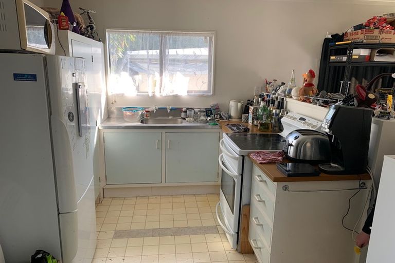 Photo of property in 8a Williams Place, Fairfield, Hamilton, 3214