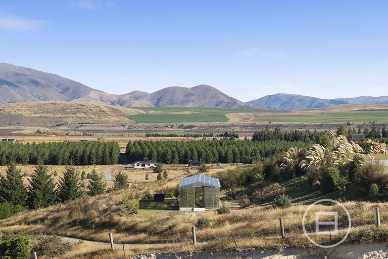 Photo of property in 117 Ben Ohau Road, Ben Ohau, Twizel, 7999