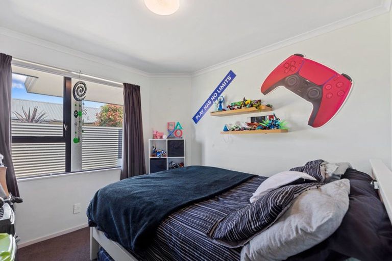 Photo of property in 43 Katerini Grove, Papamoa Beach, Papamoa, 3118