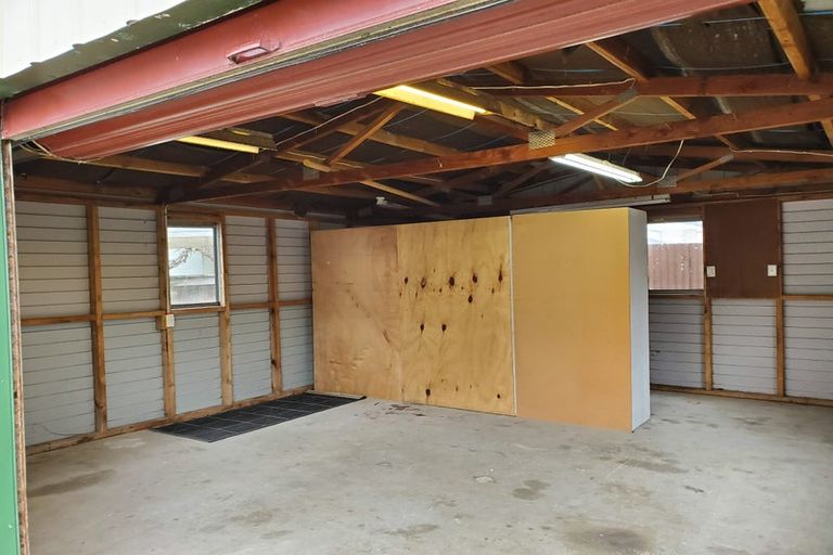 Photo of property in 21 Adelaide Street, Petone, Lower Hutt, 5012