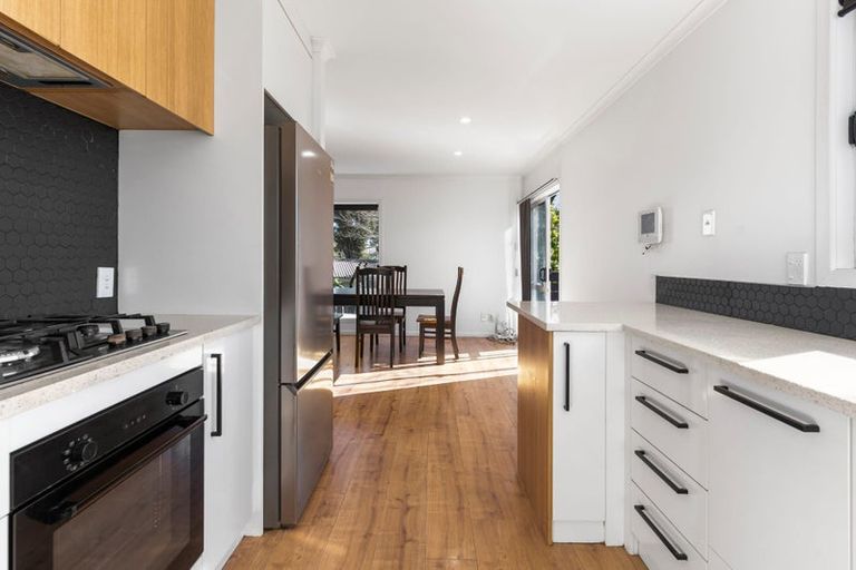 Photo of property in 20b Adams Road, Manurewa, Auckland, 2102