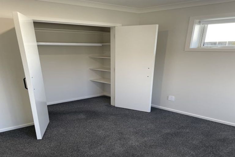 Photo of property in 19a Leander Place, Milson, Palmerston North, 4414