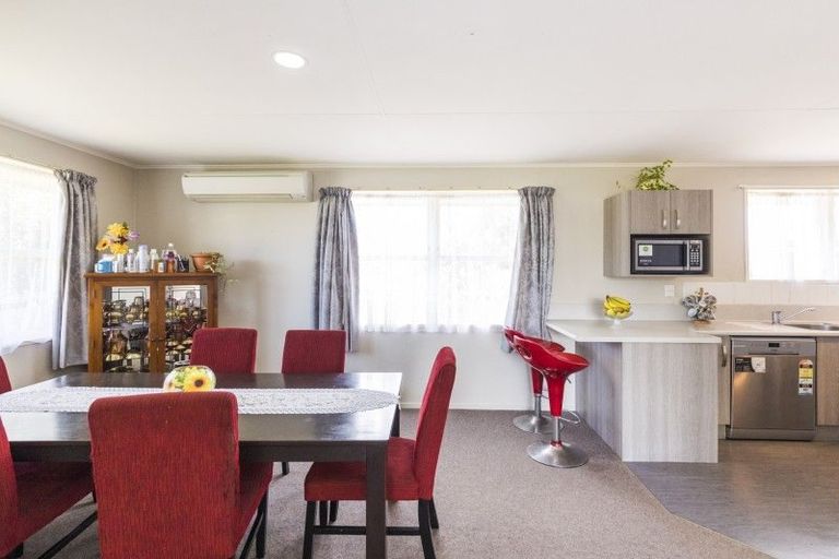 Photo of property in 136 Milson Line, Milson, Palmerston North, 4414