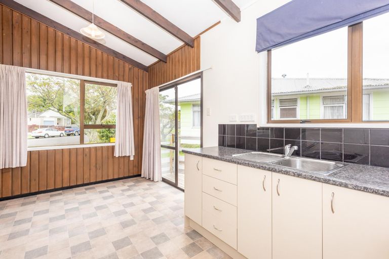 Photo of property in 7 Edward Street, Mangapapa, Gisborne, 4010