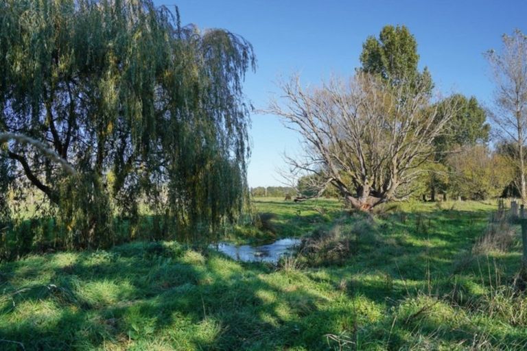 Photo of property in 32 Raddens Road, Ohoka, 7692