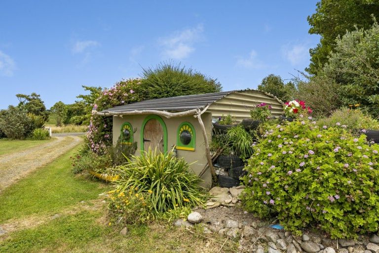 Photo of property in 60 Thompsons Road, Pahiatua, 4982