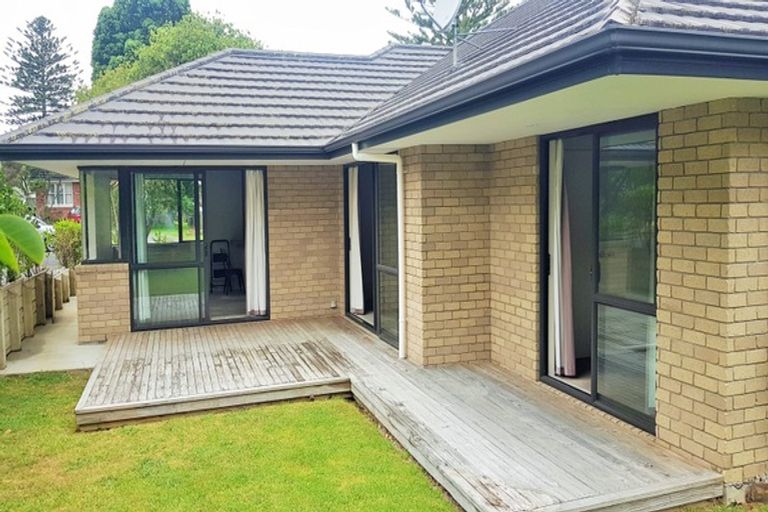 Photo of property in 10a Shepherds Road, Papakura, 2110