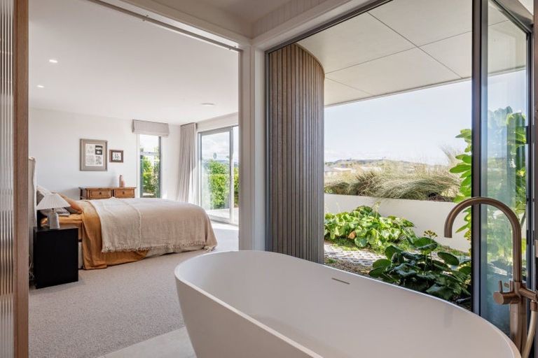 Photo of property in 15 Montiicola Drive, Papamoa Beach, Papamoa, 3118