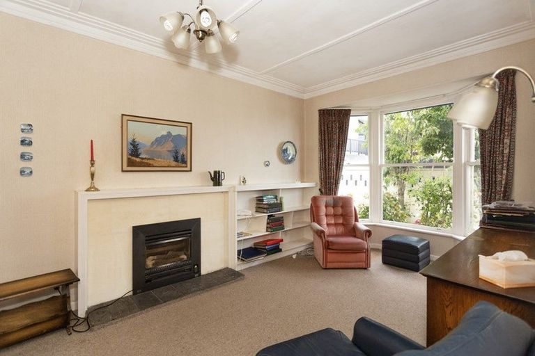 Photo of property in 38 Mersey Street, South Hill, Oamaru, 9400