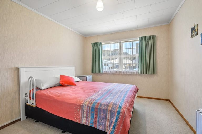 Photo of property in 303 Mackay Street, Thames, 3500