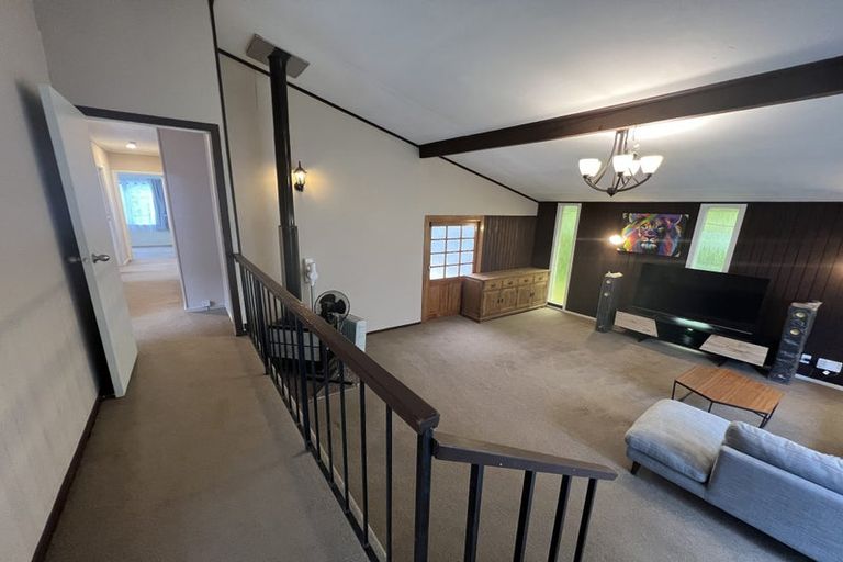 Photo of property in 56 Universal Drive, Henderson, Auckland, 0610